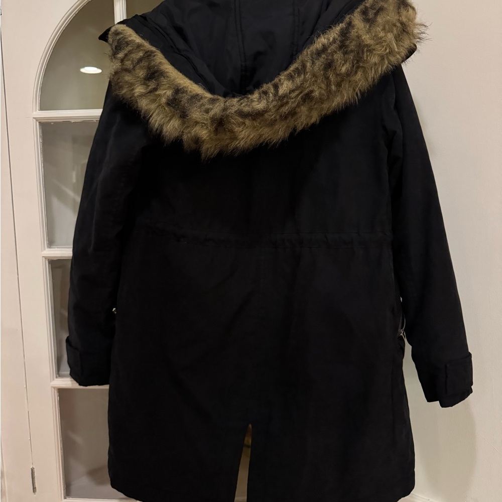 Abercrombie & Fitch Black Utility Jacket with Faux Fur Lining - Picture 5 of 6